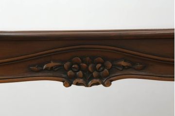 和製ビンテージ　オールドカリモク(karimoku)　domani(ドマーニ)　LouisXV(ルイXV)シリーズ　小振りなサイズが使いやすい!!ロココ調の優美なデザインが魅力のダイニングテーブル(2人掛け、4人掛け、食卓、オーバル型、ヴィンテージ)(定価約50万円)(R-066890)