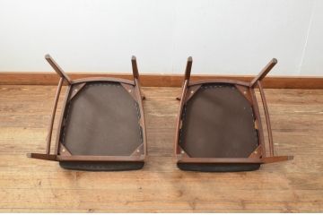 イタリアビンテージ　マホガニー材　合皮　洗練された佇まいが魅力のダイニングチェア2脚セット(椅子、イス、ヴィンテージ)(R-066892)