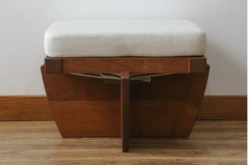 中古　ジョージナカシマ　CN114　こだわりの空間演出が叶うグリーンロックオットマン(ジョージ・ナカシマ、GREENROCK OTTOMAN、椅子、フットスツール、チェア)(R-066893)