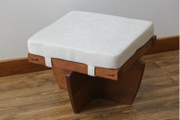 中古　ジョージナカシマ　CN114　こだわりの空間演出が叶うグリーンロックオットマン(ジョージ・ナカシマ、GREENROCK OTTOMAN、椅子、フットスツール、チェア)(R-066893)