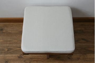 中古　ジョージナカシマ　CN114　こだわりの空間演出が叶うグリーンロックオットマン(ジョージ・ナカシマ、GREENROCK OTTOMAN、椅子、フットスツール、チェア)(R-066893)