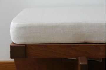 中古　ジョージナカシマ　CN114　こだわりの空間演出が叶うグリーンロックオットマン(ジョージ・ナカシマ、GREENROCK OTTOMAN、椅子、フットスツール、チェア)(R-066893)