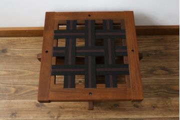 中古　ジョージナカシマ　CN114　こだわりの空間演出が叶うグリーンロックオットマン(ジョージ・ナカシマ、GREENROCK OTTOMAN、椅子、フットスツール、チェア)(R-066893)