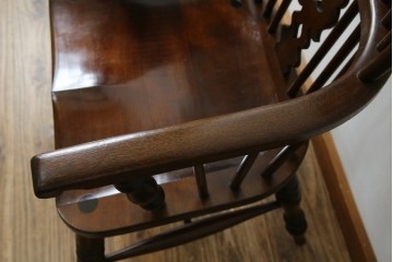 中古　松本民芸家具　#44A型　シックな色合いとクラシカルな佇まいが魅力のウィンザーチェア　定価約20万円　(R-066898)