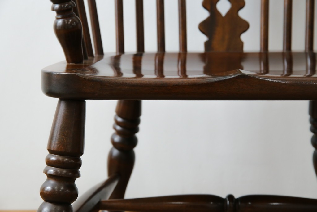 中古　松本民芸家具　#44A型　シックな色合いとクラシカルな佇まいが魅力のウィンザーチェア　定価約20万円　(R-066898)