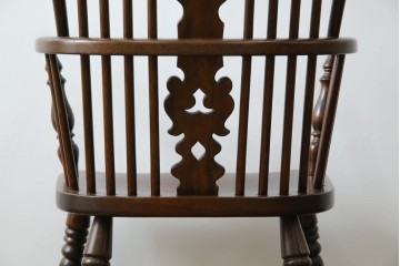 中古　松本民芸家具　#44A型　シックな色合いとクラシカルな佇まいが魅力のウィンザーチェア　定価約20万円　(R-066898)