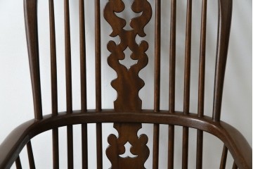 中古　松本民芸家具　#44A型　シックな色合いとクラシカルな佇まいが魅力のウィンザーチェア　定価約20万円　(R-066898)