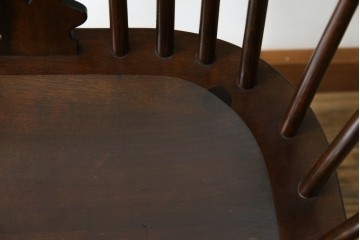 中古　松本民芸家具　#44A型　シックな色合いとクラシカルな佇まいが魅力のウィンザーチェア　定価約20万円　(R-066898)