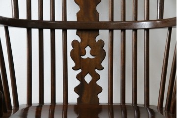 中古　松本民芸家具　#44A型　シックな色合いとクラシカルな佇まいが魅力のウィンザーチェア　定価約20万円　(R-066898)