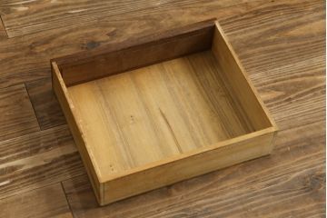 和製ビンテージ　指物工芸家具　桑材　上質な和の空間づくりにおすすめの飾り棚(茶棚、戸棚、収納棚、違い棚、ヴィンテージ)(R-066904)