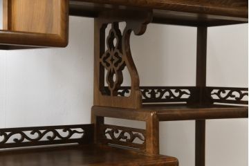 和製ビンテージ　指物工芸家具　桑材　上質な和の空間づくりにおすすめの飾り棚(茶棚、戸棚、収納棚、違い棚、ヴィンテージ)(R-066904)