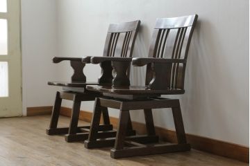 中古　鉄刀木(タガヤサン)　美しい杢目が目を惹くダイニングチェア2脚セット(板座チェア、椅子、イス)(R-066910)