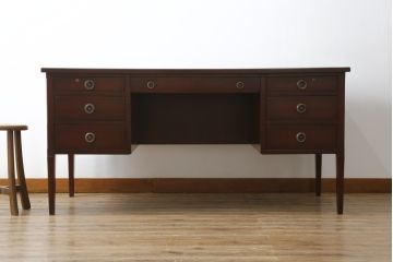 中古　神戸洋家具　メープル不二屋(MAPULE FUJIYA)　上品で洗練された佇まいが魅力の両袖デスク(両袖机、ニーホールデスク、ワークデスク、オフィスデスク、在宅用、在宅ワーク用)(定価約48万円)(R-066913)