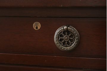 中古　神戸洋家具　メープル不二屋(MAPULE FUJIYA)　上品で洗練された佇まいが魅力の両袖デスク(両袖机、ニーホールデスク、ワークデスク、オフィスデスク、在宅用、在宅ワーク用)(定価約48万円)(R-066913)