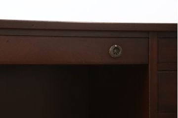 中古　神戸洋家具　メープル不二屋(MAPULE FUJIYA)　上品で洗練された佇まいが魅力の両袖デスク(両袖机、ニーホールデスク、ワークデスク、オフィスデスク、在宅用、在宅ワーク用)(定価約48万円)(R-066913)