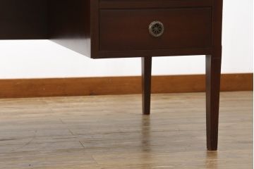 中古　神戸洋家具　メープル不二屋(MAPULE FUJIYA)　上品で洗練された佇まいが魅力の両袖デスク(両袖机、ニーホールデスク、ワークデスク、オフィスデスク、在宅用、在宅ワーク用)(定価約48万円)(R-066913)