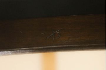 中古　松本民芸家具　#300型　レトロな雰囲気を醸し出す曲肘布張イス(1人掛けソファ、一人掛けソファ、アームチェア、椅子、イス)(定価約25万3千円)(R-066940)