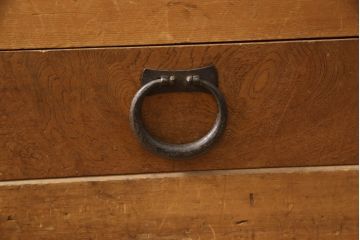 和製アンティーク　前面欅(ケヤキ)材　檜(ヒノキ)材　上手物　和の趣溢れる岐阜水屋箪笥サイドボード(茶箪笥、食器棚、和風キャビネット、収納棚、引き出し)(R-066950)