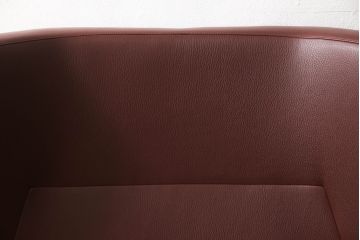 中古　美品　B&B Italia　Jeffrey Bernett(ジェフリー・バーネット)　Metropolitan'14(メトロポリタン)　 ARMCHAIRS(Steel base frame)　本革(レザー)　クールなモダンデザインがお洒落なアームチェア&オットマンのセット(1人掛けソファ、一人掛けソファ、回転椅子、回転イス、ラウンジチェア、フットスツール)(R-066951)