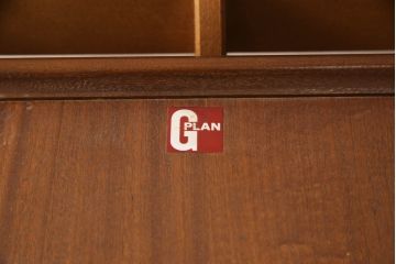 イギリスビンテージ　G-PLAN(ジープラン)　優しい木の温もり溢れるエクステンションテーブル(ダイニングテーブル、拡張式テーブル、食卓、4人掛け、6人掛け、オーバル型、ヴィンテージ、英国、北欧)(R-066972)
