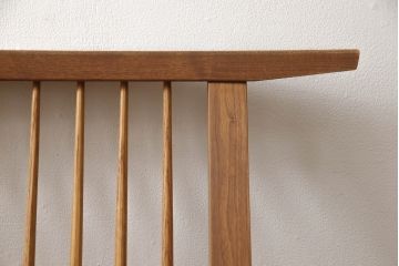 中古　ジョージナカシマ　CN109　CONOID CUSHION　洗練された佇まいがモダンな空間を盛り上げるコノイドクッションチェア(ジョージ・ナカシマ、リラックスチェア、一人掛けソファ、1Pソファ、椅子、イス)(定価567,600円)(R-066975)