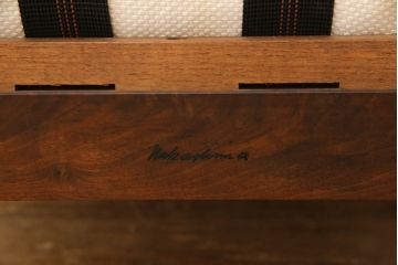 中古　ジョージナカシマ　CN118　CONOID CUSHION ARM　洗練された佇まいがモダンな空間を盛り上げるコノイドクッションアームチェア(ジョージ・ナカシマ、ラウンジチェア、リラックスチェア、一人掛けソファ、1Pソファ、椅子、イス)(定価688,600円)(R-066986)