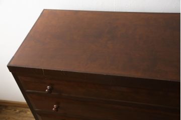 中古　松本民芸家具　シックな佇まいが上質な空間づくりにぴったりなD型和タンス(引き出し、チェスト、整理箪笥)(定価約67万円)(R-066987)