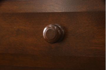 中古　松本民芸家具　シックな佇まいが上質な空間づくりにぴったりなD型和タンス(引き出し、チェスト、整理箪笥)(定価約67万円)(R-066987)