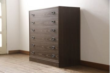 中古　伝統工芸品　田中家具製作所　伝統工芸士　桐匠 敏光作　初音の桐箪笥　味わい深い色合いとくっきりした杢目が魅力的!!焼桐仕上げの大阪泉州総桐箪笥(並厚、総桐たんす、引き出し、衣装タンス、着物箪笥、和箪笥)(定価約110万円)(R-066988)