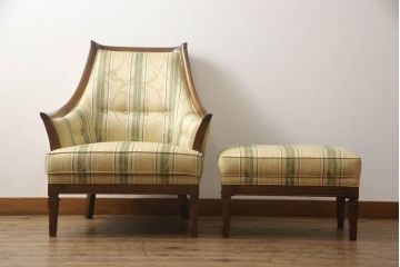 中古　マルニ木工(MARUNI)　地中海シリーズ　サランテ　クラシカルなデザインのファブリックが目を引く1人掛けソファ&オットマンのセット(アームソファ、一人掛け、1P、パーソナルチェア、ラウンジチェア、フットスツール)(定価約17万円)(R-067008)