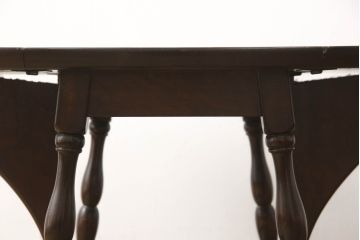 中古　松本民芸家具　凝った脚のデザインが魅力の#83型バタフライテーブル(エクステンションテーブル、ダイニングテーブル、2人掛け、二人掛け、ドロップリーフテーブル、オーバル型)(定価約15万円)(R-067010)