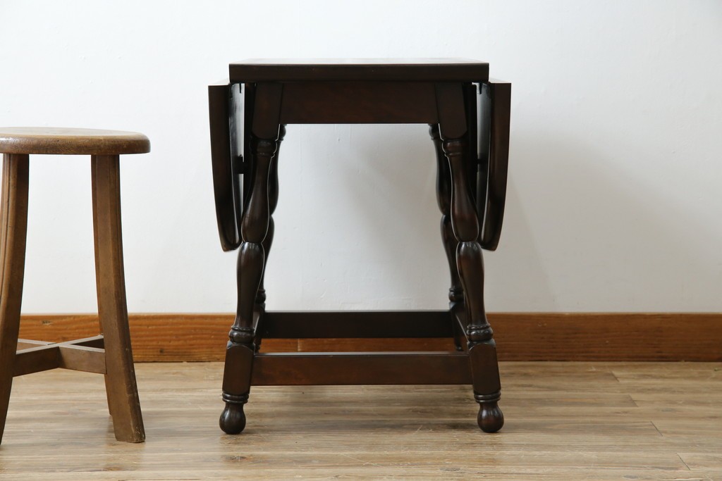 中古　松本民芸家具　凝った脚のデザインが魅力の#83型バタフライテーブル　定価約15万円　(R-067010)