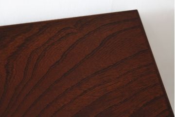 中古　岩谷堂箪笥　漆塗り　品の良い牡丹の金具が魅力の扉付きチェスト(サイドボード、テレビ台、テレビボード、リビングボード、引き出し、収納棚、戸棚、収納箪笥、和箪笥)(定価約65万円)(R-067011)