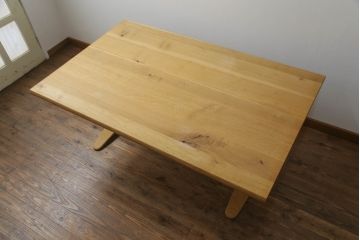 中古　美品　飛騨産業　キツツキ　森のことば　LDテーブル(SN354WP)　ナチュラルな風合いが魅力のダイニングテーブル(4人掛け、6人掛け、食卓、作業台)(R-067017)