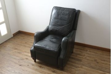中古　DREXEL HERITAGE(ドレクセルヘリテイジ)　Upholstery(アップホルスタリー)コレクション　本革(レザー)　高級感溢れる佇まいが魅力のリクライニング付き1人掛けソファ(一人掛けソファ、1P、パーソナルチェア、ラウンジチェア、リクライニングソファ、アームソファ、フットレスト)(R-067021)