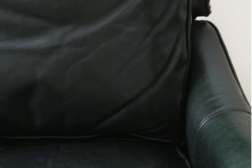 中古　DREXEL HERITAGE(ドレクセルヘリテイジ)　Upholstery(アップホルスタリー)コレクション　本革(レザー)　高級感溢れる佇まいが魅力のリクライニング付き1人掛けソファ(一人掛けソファ、1P、パーソナルチェア、ラウンジチェア、リクライニングソファ、アームソファ、フットレスト)(R-067021)