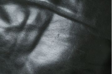 中古　DREXEL HERITAGE(ドレクセルヘリテイジ)　Upholstery(アップホルスタリー)コレクション　本革(レザー)　高級感溢れる佇まいが魅力のリクライニング付き1人掛けソファ(一人掛けソファ、1P、パーソナルチェア、ラウンジチェア、リクライニングソファ、アームソファ、フットレスト)(R-067021)