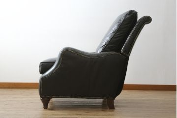 中古　DREXEL HERITAGE(ドレクセルヘリテイジ)　Upholstery(アップホルスタリー)コレクション　本革(レザー)　高級感溢れる佇まいが魅力のリクライニング付き1人掛けソファ(一人掛けソファ、1P、パーソナルチェア、ラウンジチェア、リクライニングソファ、アームソファ、フットレスト)(R-067021)