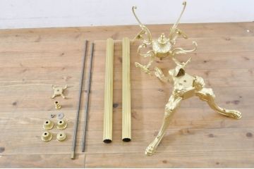 新品未使用　イタリア製　組み立て式　真鍮(しんちゅう)　ゴージャスな装飾が空間に華やぎをもたらすコートハンガー(ポールハンガー、ホールハンガー、帽子掛け、店舗什器)(定価約5万円)(R-067047)