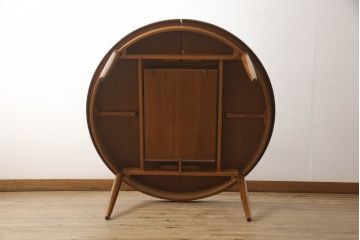 イギリスビンテージ　G-PLAN(ジープラン)　洗練された佇まいが魅力のエクステンションテーブル(ダイニングテーブル、拡張式テーブル、食卓、2人掛け、4人掛け、6人掛け、ラウンドテーブル、ヴィンテージ、英国、北欧)(R-067102)