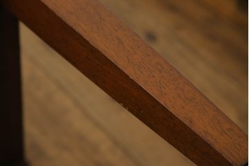 中古　美品　DREXEL HERITAGE(ドレクセルヘリテイジ)　Triune(トライユン)　Eグレード　J2440　直線的なフォルムが美しいスツール(オットマン、椅子、イス、チェア)(定価約10万円)(R-067110)