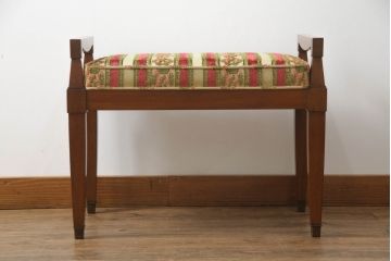 中古　美品　DREXEL HERITAGE(ドレクセルヘリテイジ)　Triune(トライユン)　Eグレード　J2440　直線的なフォルムが美しいスツール(オットマン、椅子、イス、チェア)(定価約10万円)(R-067110)