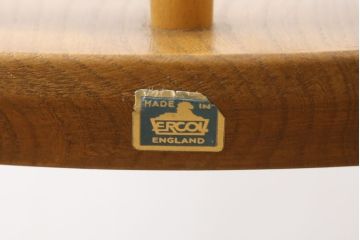 イギリスビンテージ　美品!!　ERCOL(アーコール)　木の温もり溢れるクエーカーロッキングチェア(アームチェア、板座チェア、ヴィンテージ、英国)(R-067113)