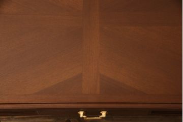 中古　美品!!　マルニ木工(MARUNI)　地中海シリーズ　クラシカルで優美な佇まいが魅力のセンターテーブル(ローテーブル、コーヒーテーブル、カフェテーブル、リビングテーブル、オーバル型)(定価約12万5千円)(R-067114)