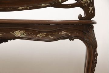 アジアンビンテージ　中国美術　唐木　異国情緒溢れる優雅な空間づくりにおすすめな螺鈿細工入り彫刻ベンチ(長椅子、長イス、板座チェア、アームチェア、ヴィンテージ)(定価約100万円)(R-067119)