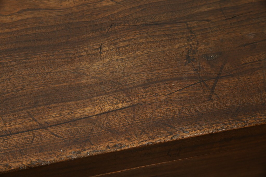 和製アンティーク　くすのき(クス、楠)材　シンプルなデザインが取り入れやすい収納箱　(R-067121)