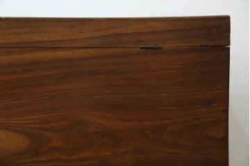 和製アンティーク　くすのき(クス、楠)材　シンプルなデザインが取り入れやすい収納箱　(R-067121)