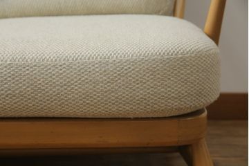 イギリスビンテージ　希少!　ERCOL(アーコール)　くつろぎの空間を演出する3人掛けソファとオットマンのセット(三人掛けソファ、3P、アームソファ、トリプルソファ、フットスツール、ヴィンテージ、英国、北欧)(R-067129)