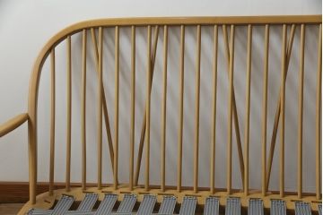 イギリスビンテージ　希少!　ERCOL(アーコール)　くつろぎの空間を演出する3人掛けソファとオットマンのセット(三人掛けソファ、3P、アームソファ、トリプルソファ、フットスツール、ヴィンテージ、英国、北欧)(R-067129)