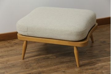 イギリスビンテージ　希少!　ERCOL(アーコール)　くつろぎの空間を演出する3人掛けソファとオットマンのセット(三人掛けソファ、3P、アームソファ、トリプルソファ、フットスツール、ヴィンテージ、英国、北欧)(R-067129)